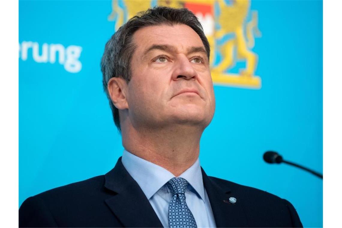 Söder bekräftigt: Einheitliche Regelungen für Fan-Rückkehr