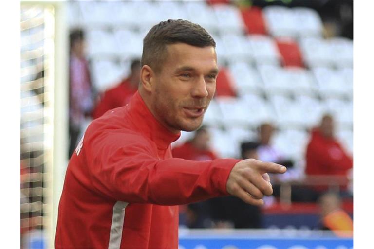 Podolski hat beim polnischen Erstligisten Gornik Zabrze einen Einjahresvertrag unterschrieben. Foto: -/AP/dpa