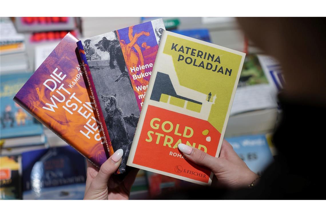 Poladjan wurde für das Buch "Goldstrand" ausgezeichnet.