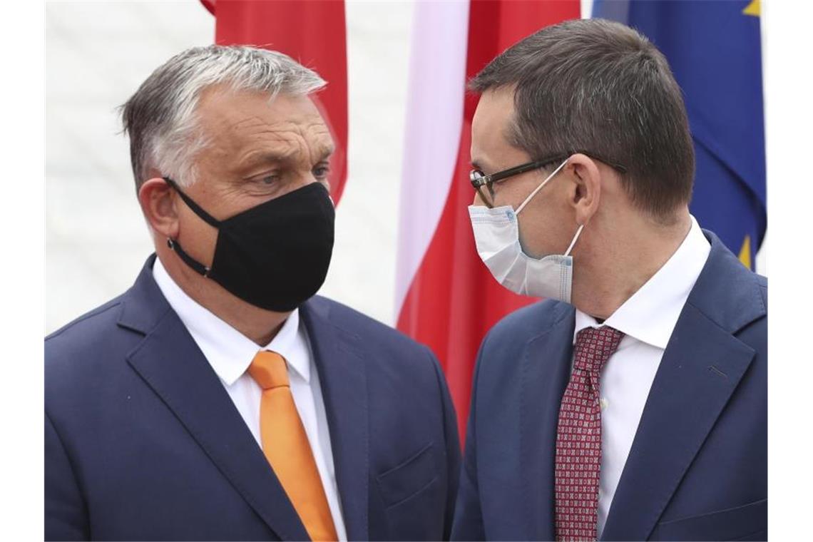Ungarn und Polen blockieren Beschluss für EU-Corona-Hilfen