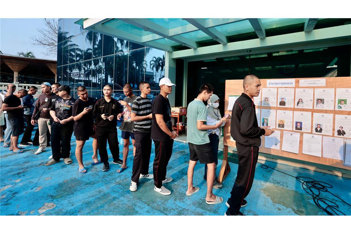 Politische Beobachter bezeichneten die Wahl als die bedeutendste in der Geschichte des Landes.