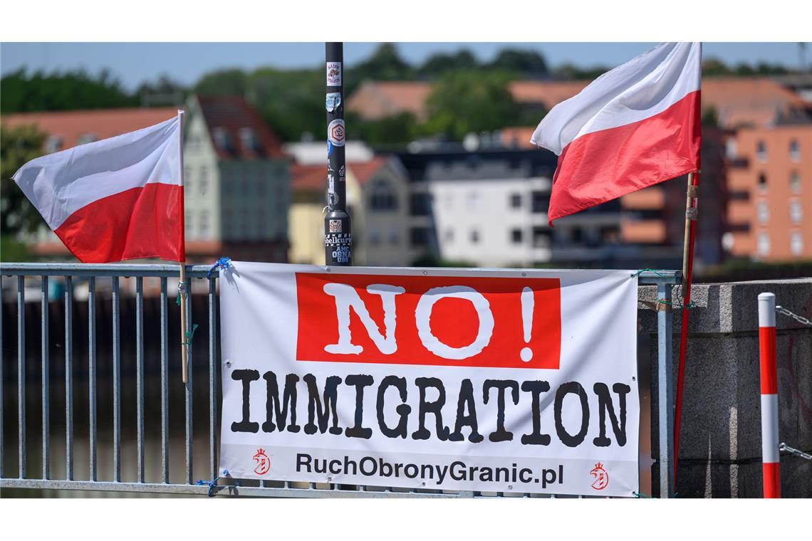 Polen beginnt Grenzkontrollen - und nun? Polnische Rechtsradikale haben Bürgerwehren formiert, die an der Grenze nach Migranten suchen. (Archivbild)