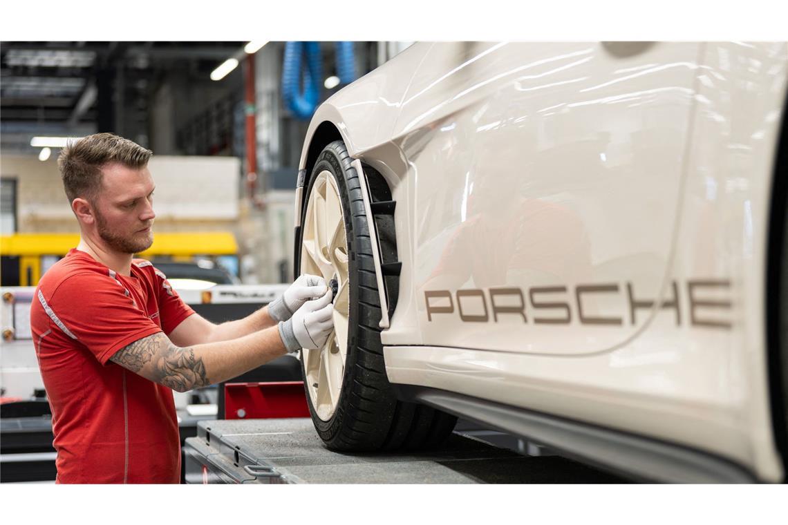 Perfekte Negativspirale bei Porsche? Porsche-Produktion in Stuttgart.