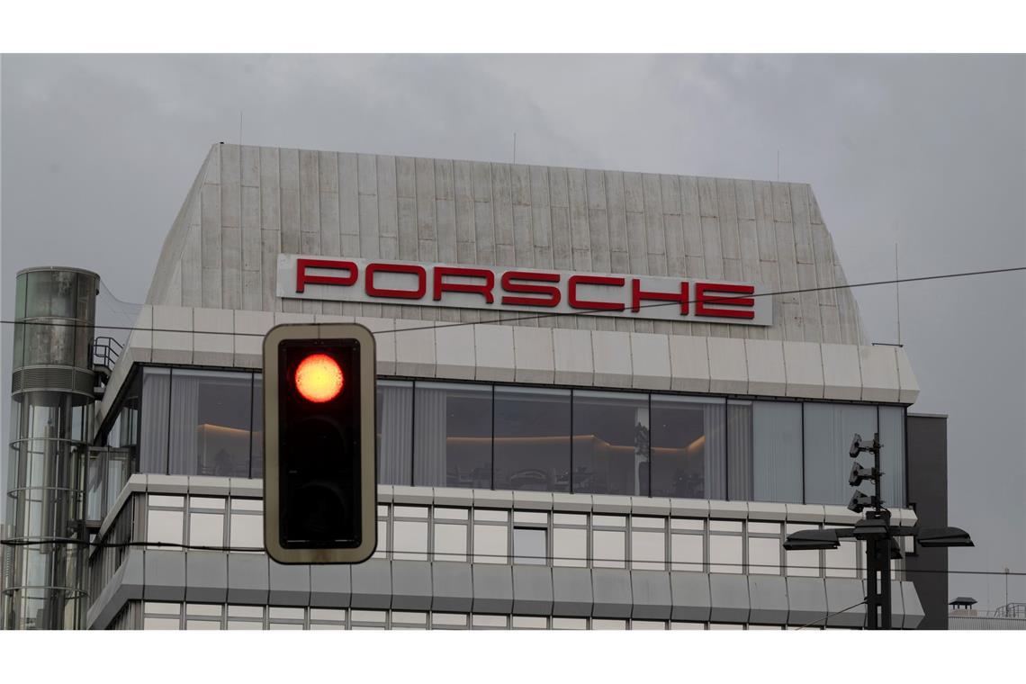 Porsche-Chef Blume kündigt weiteres Sparprogramm an Porsche verschärft den Sparkurs. (Archivbild)