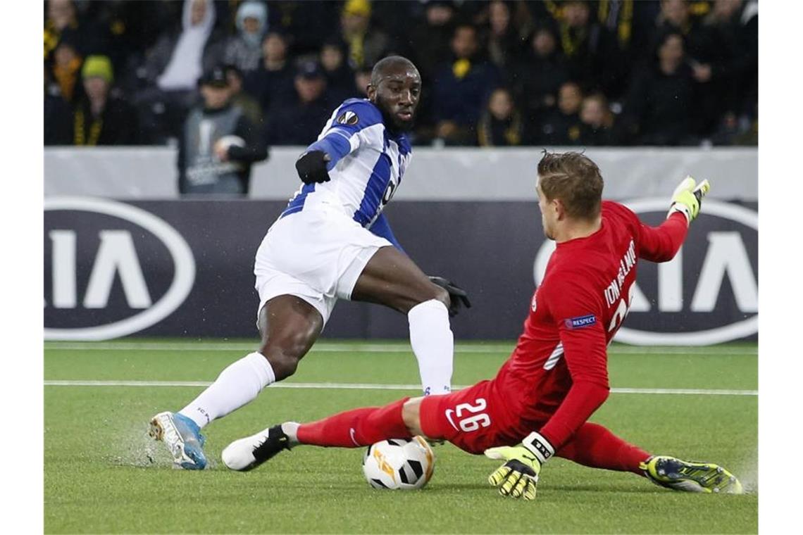 Portos Moussa Marega ist gegen Vitoria Guimares Opfer von rassistischen Beleidigungen geworden. Foto: Peter Klaunzer/KEYSTONE/dpa