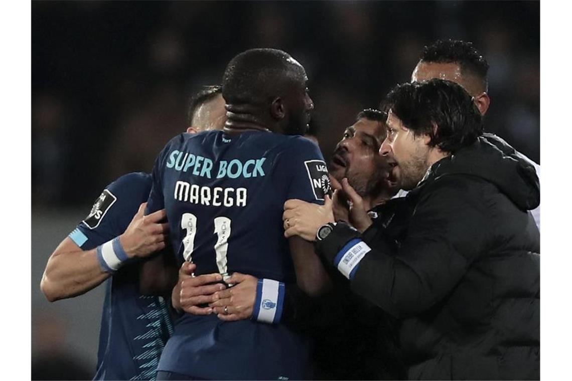 „Wir sind alle Marega“: Rassismus-Eklat empört Portugal Portos Moussa Marega ist gegen Vitoria Guimares Opfer von rassistischen Beleidigungen geworden. Foto: --/AP/dpa