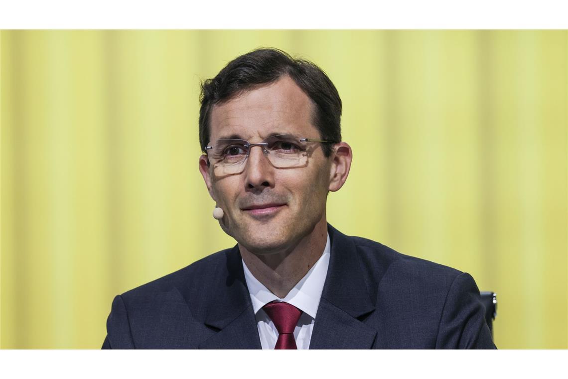 Dumpingpreise bei Firmenbriefen? Post weist Vorwürfe zurück Post-Chef Tobias Meyer quittiert Vorwürfe eines Briefkonkurrenten mit Kopfschütteln.