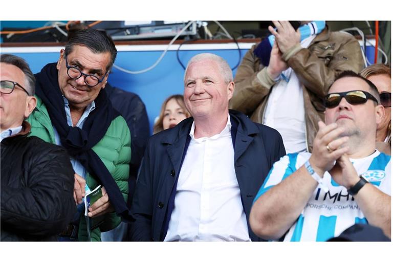 Präsident Rainer Lorz (Mi.): Austausch mit dem Chefcoach.      
Fotos: Imago