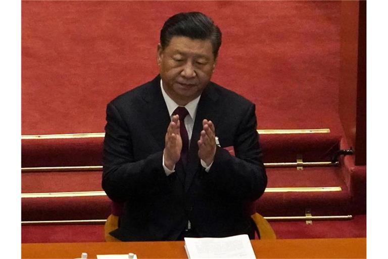 Präsident Xi will das Militär angesichts von „Instabilitäten“ und „Unsicherheiten“ stärken. Foto: Andy Wong/AP/dpa