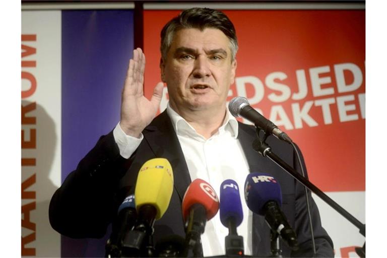 Präsidentschaftskandidat Zoran Milanovic liegt letzten Umfragen zufolge vorn. Foto: Uncredited/AP/dpa