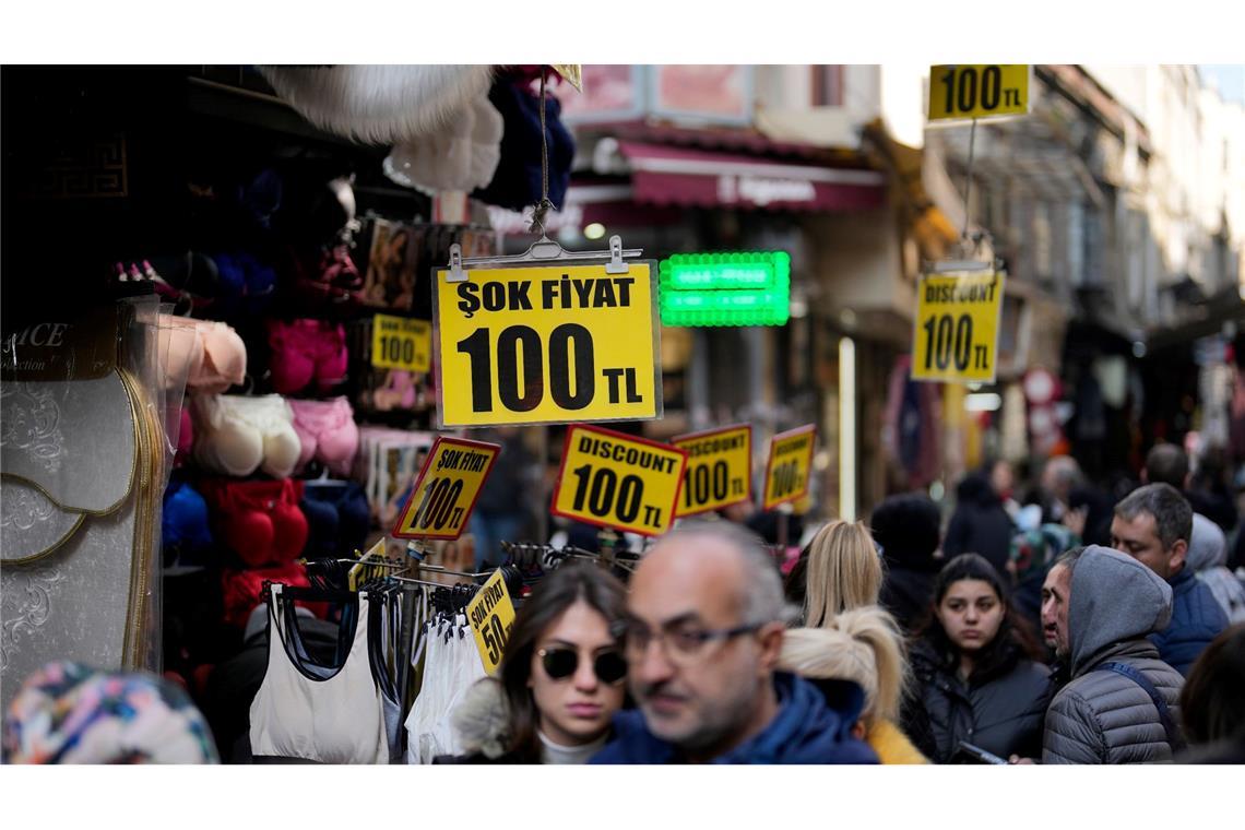 Inflation in Türkei steigt auf fast 70 Prozent