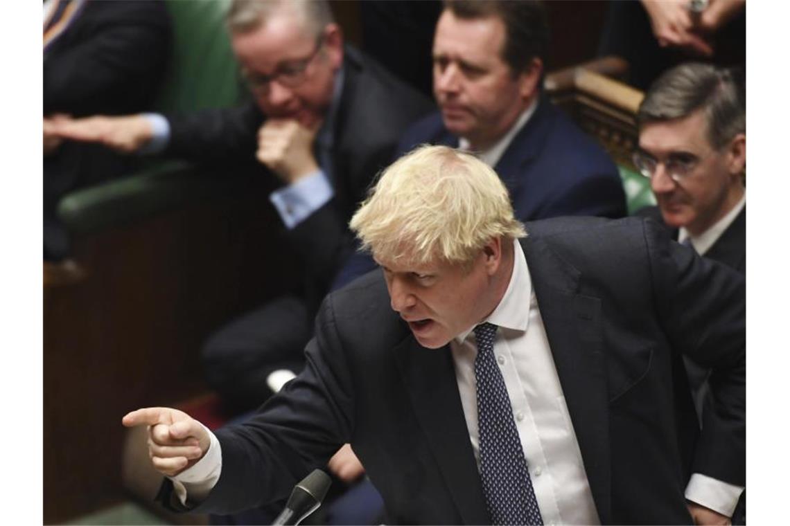 Johnson für Neuwahl des Unterhauses im Dezember Premierminister Boris Johnson bei den wöchentlichen „Prime Ministers Questions“ im Unterhaus. Foto: Jessica Taylor/House of Commons/AP/dpa