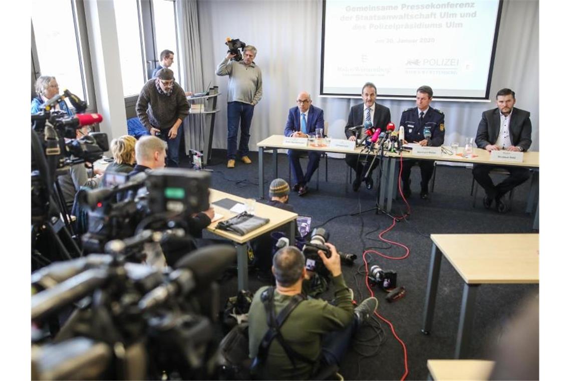 Säuglingen Morphium gegeben? Krankenschwester unter Verdacht