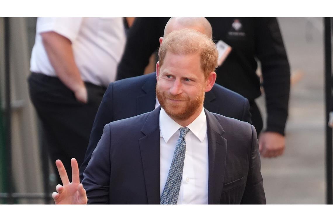 Bilder des Tages Prinz Harry ist zurück: Gerichtstermin in London