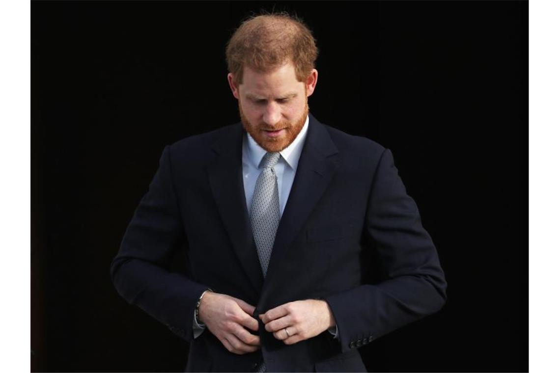Der abtrünnige Prinz kehrt zurück - und muss in Quarantäne Prinz Harry nimmt am Samstag an der Beerdigung von Prinz Philip teil. Foto: Yui Mok/PA Wire/dpa