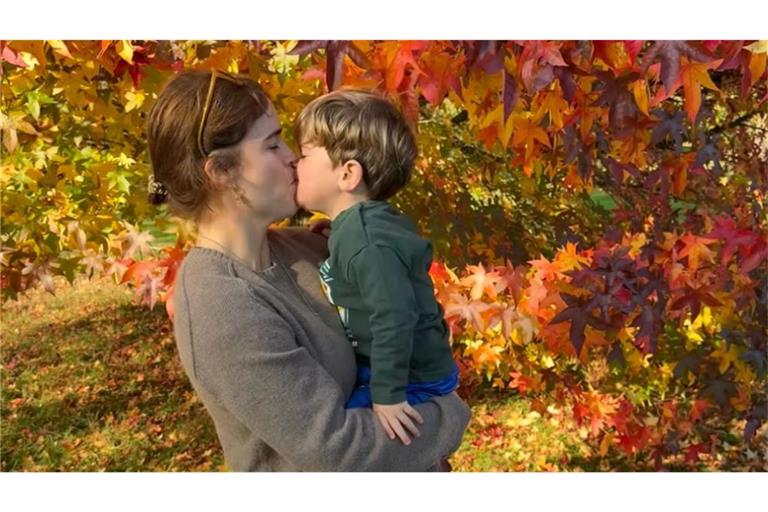 Prinzessin Eugenie mit ihrem Sohn Ernest.