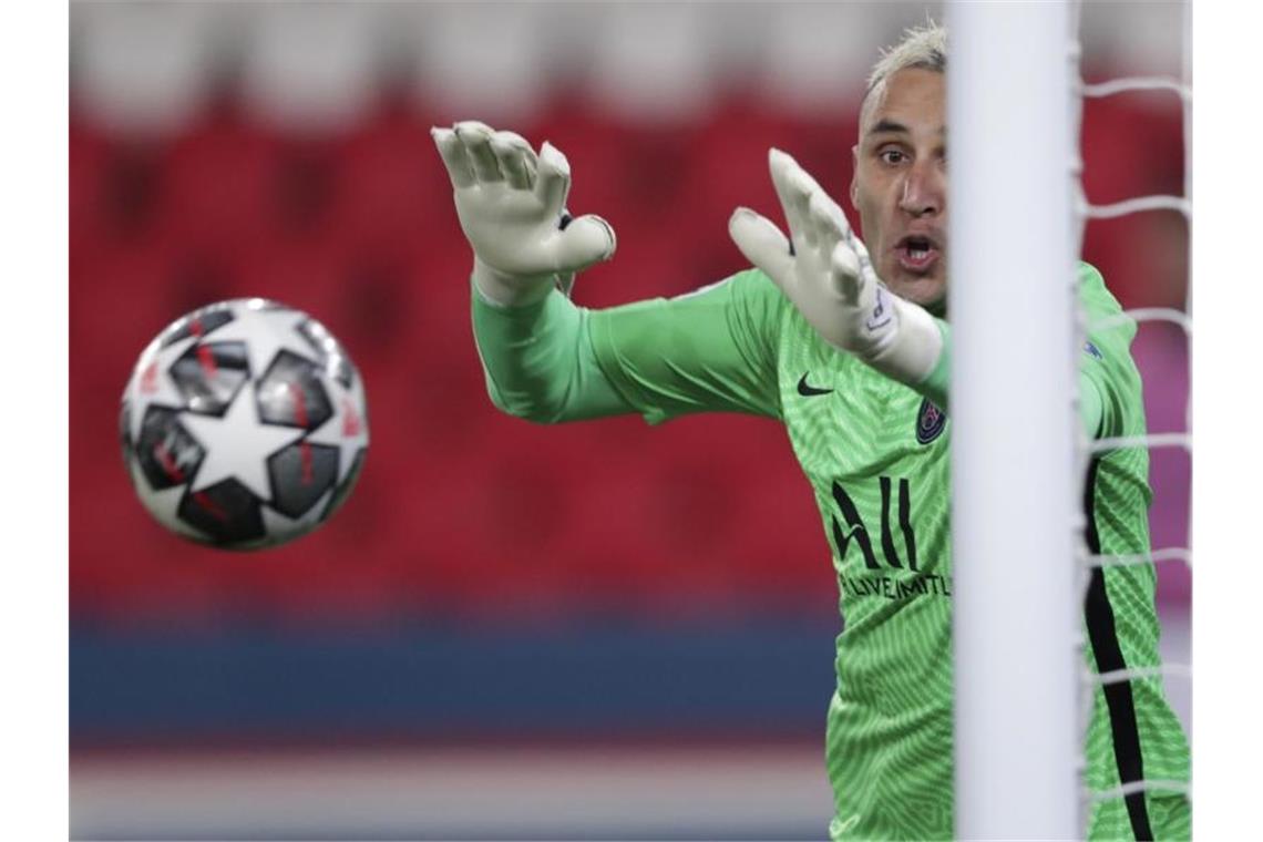 Nach Rückstand: Guardiola siegt mit Manchester City bei PSG PSG-Keeper Keylor Navas das Tor nicht verhindern. Foto: Thibault Camus/AP/dpa