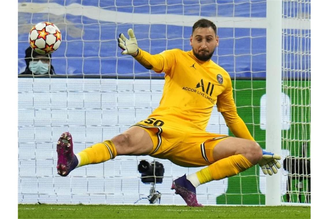 Meister der Selbstversenkung: PSG verliert Spiel und Nerven PSG-Torhüter Gianluigi Donnarumma machte in Madrid keine gute Figur. Foto: Manu Fernandez/AP/dpa