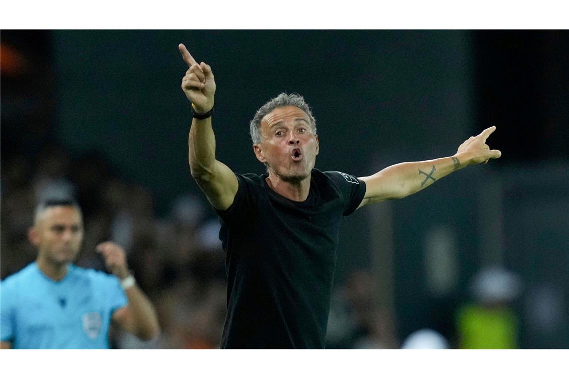 Neuer Paris-Torwart patzt: PSG gewinnt trotzdem Supercup PSG-Trainer Luis Enrique.