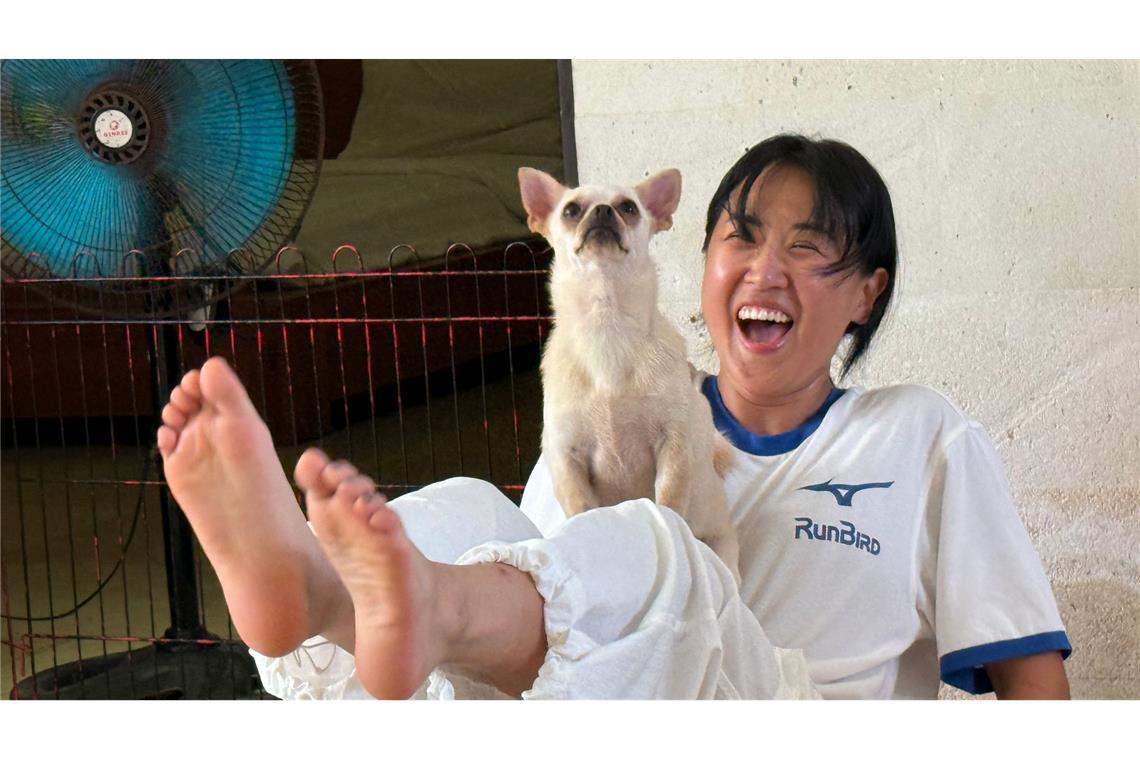 Puppy Yoga macht die Menschen glücklich - aber es gibt Schattenseiten.