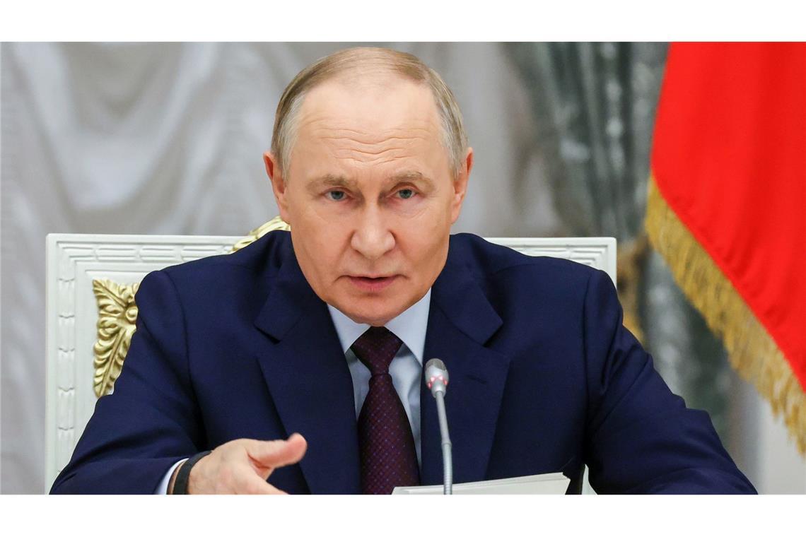 Putin warnt vor "Dekolonisierung" seines Landes.