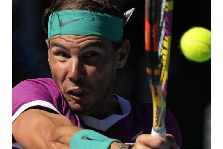 Rafael Nadal gelang in Melbourne ein souveräner Sieg gegen Adrian Mannarino. Foto: Simon Baker/AP/dpa