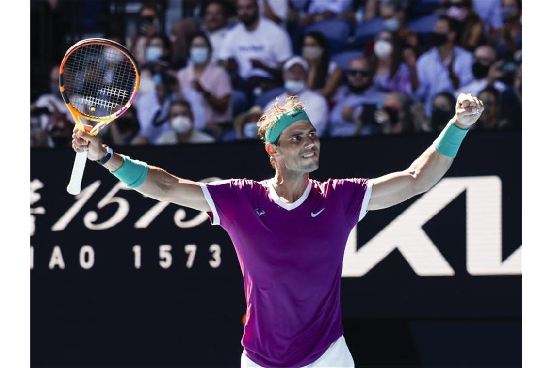 Spätes Training: Zverev in Melbourne mit nächstem Schritt Rafael Nadal jubelt nach dem Matchgewinn. Foto: Frank Molter/dpa
