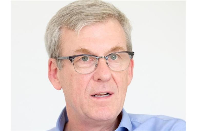 Ralf Michelfelder, Präsident des Landeskriminalamtes Baden-Württemberg, bei einem Interview. Foto: Bernd Weißbrod/Archivbild