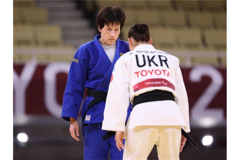 Ramona Brussig (l) blieb in Tokio ohne Medaille. Foto: Karl-Josef Hildenbrand/dpa