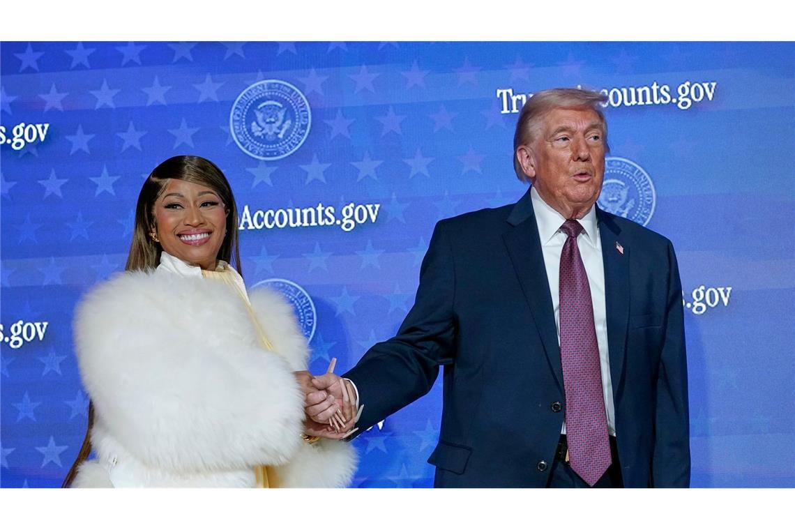 Rapperin Nicki Minaj sagte, sie sei der "wahrscheinlich" größte Fan des US-Präsidenten.