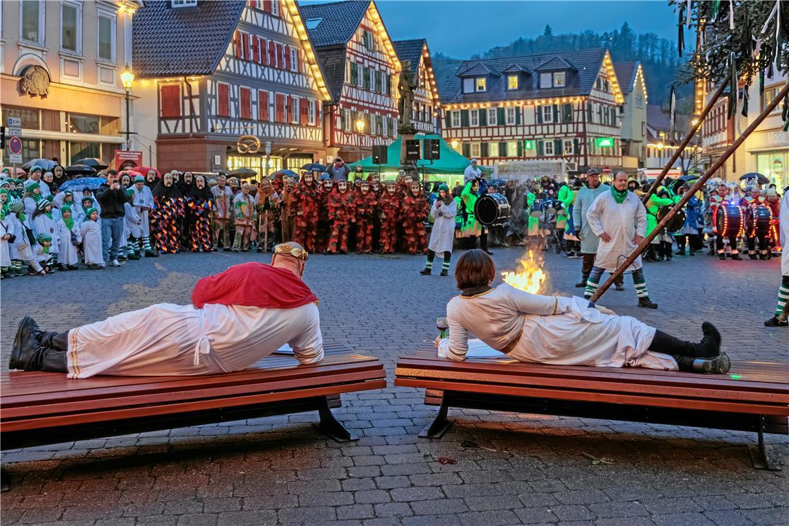 Rathaussturm 2026 in Murrhardt mit Narrentaufe und Narrenbaum stellen. Zunftmeis...