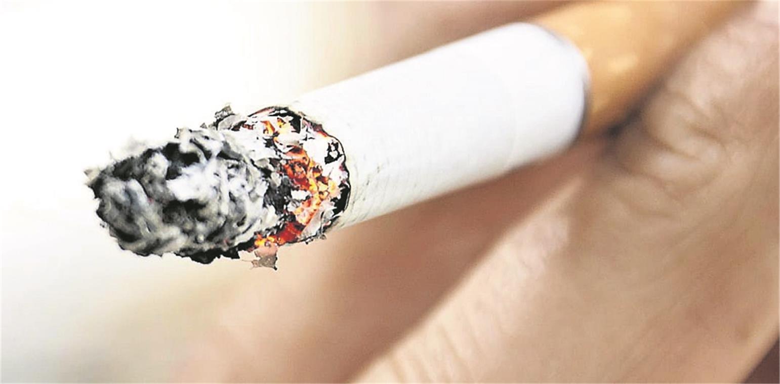 Rauchen ist eine der Hauptursachen für die Entstehung der Lungenerkrankung COPD.Foto: AOK