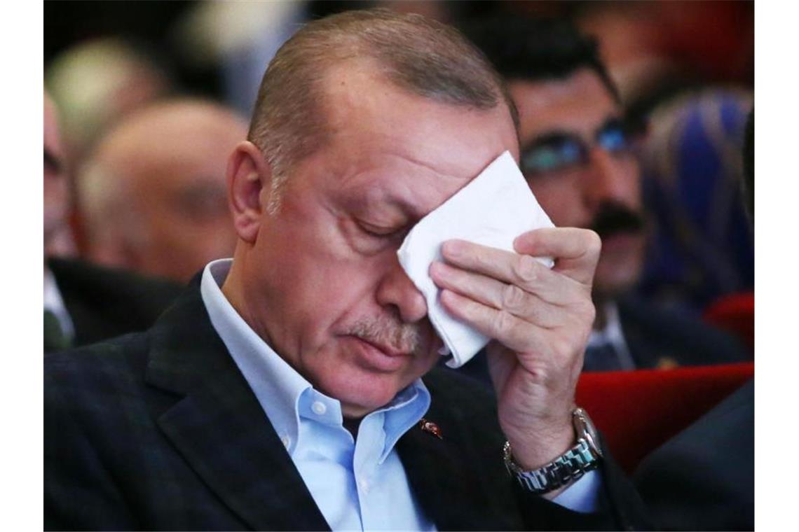 Fehde mit dem Innenminister: Mafiaboss hält Türkei in Atem Recep Tayyip Erdogan, Präsident der Türkei, in Bedrängnis wegen eines Mafiabosses?. Foto: -/Presidential Press Service/AP/dpa