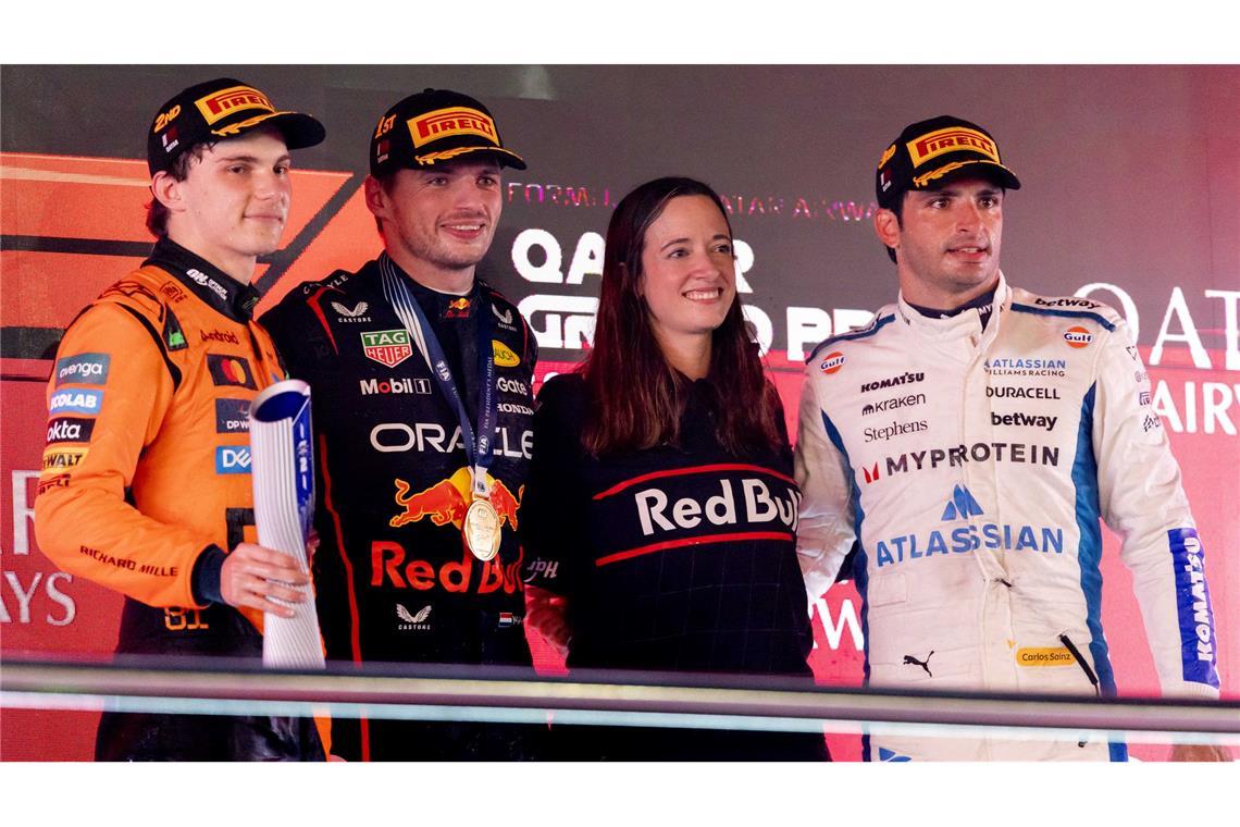 Red Bulls Strategin Hannah Schmitz durfte diesmal mit aufs Podium.