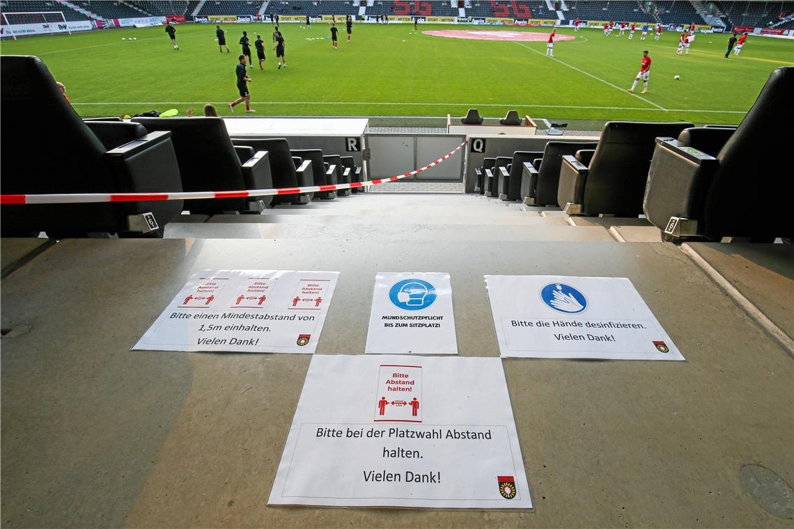Regeln über Regeln: Damit auch weiterhin Zuschauer im Stadion dabei sein können, muss das Hygienekonzept stimmen. Foto: A. Becher