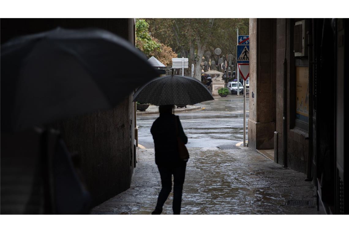Wo sind die Unwetter in Griechenland? Regen am Mittelmeer.