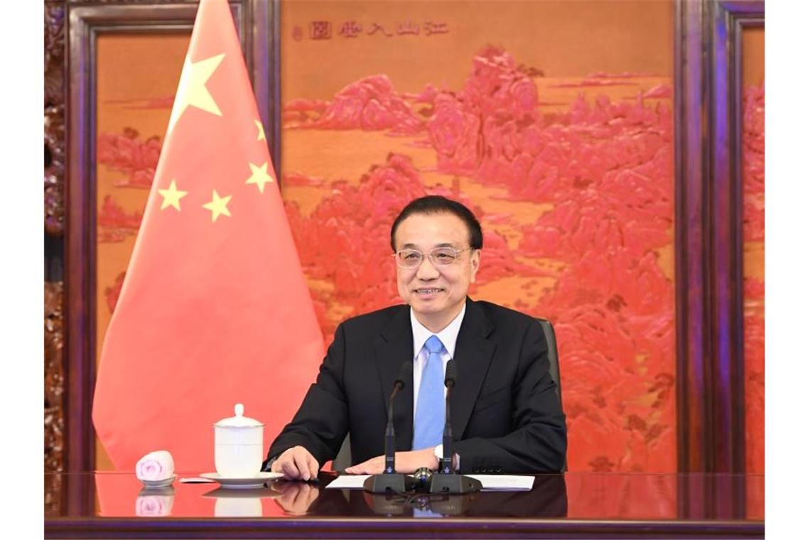 China schraubt Wachstumsziel herunter - Außenhandel boomt Regierungschef Li Keqiang ist zuversichtlich, dass die Ziele für dieses Jahr erreicht werden. Foto: Shen Hong/XinHua/dpa