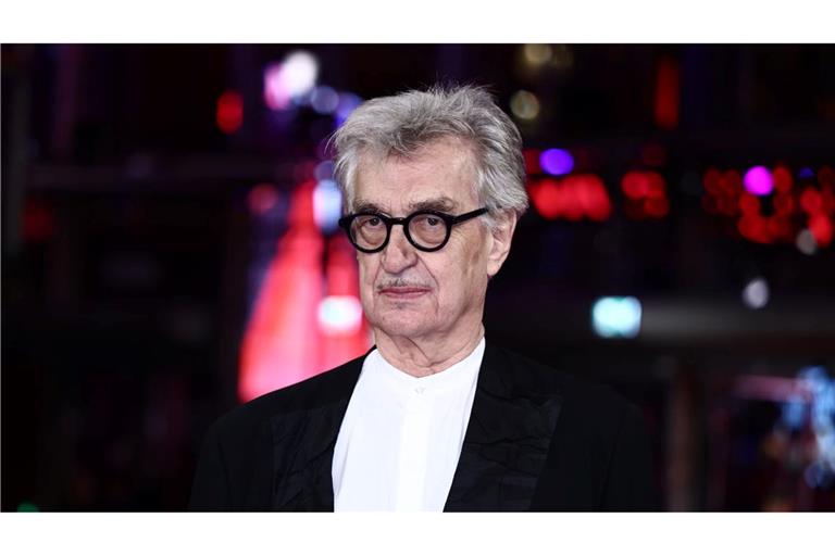 Regisseur Wim Wenders hat angekündigt, seinen Film "Falsche Bewegung" vorerst zurückzuziehen. (Archivbild)