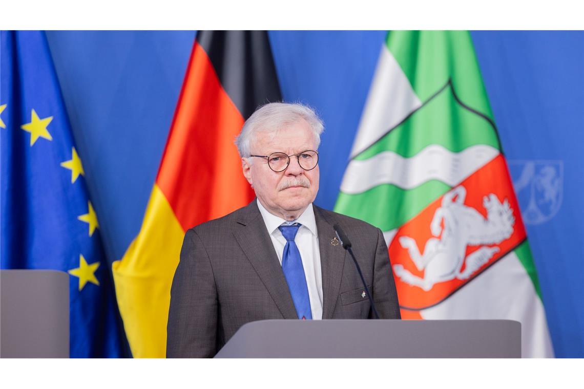 Astronaut Ewald ist NRWs erster Raumfahrtbotschafter Reinhold Ewald ist der erste Raumfahrtbotschafter in NRW.