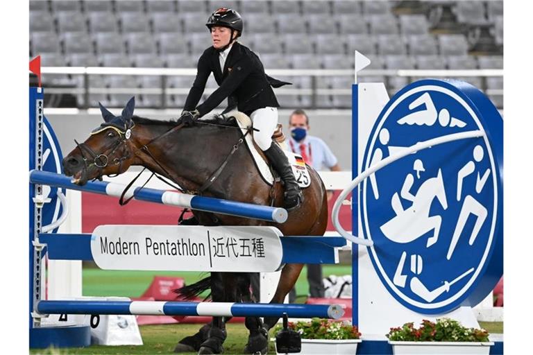 Reiten wird nach den Olympischen Spielen 2024 in Paris nicht mehr Teil des Modernen Fünfkampfs sein. Foto: Marijan Murat/dpa