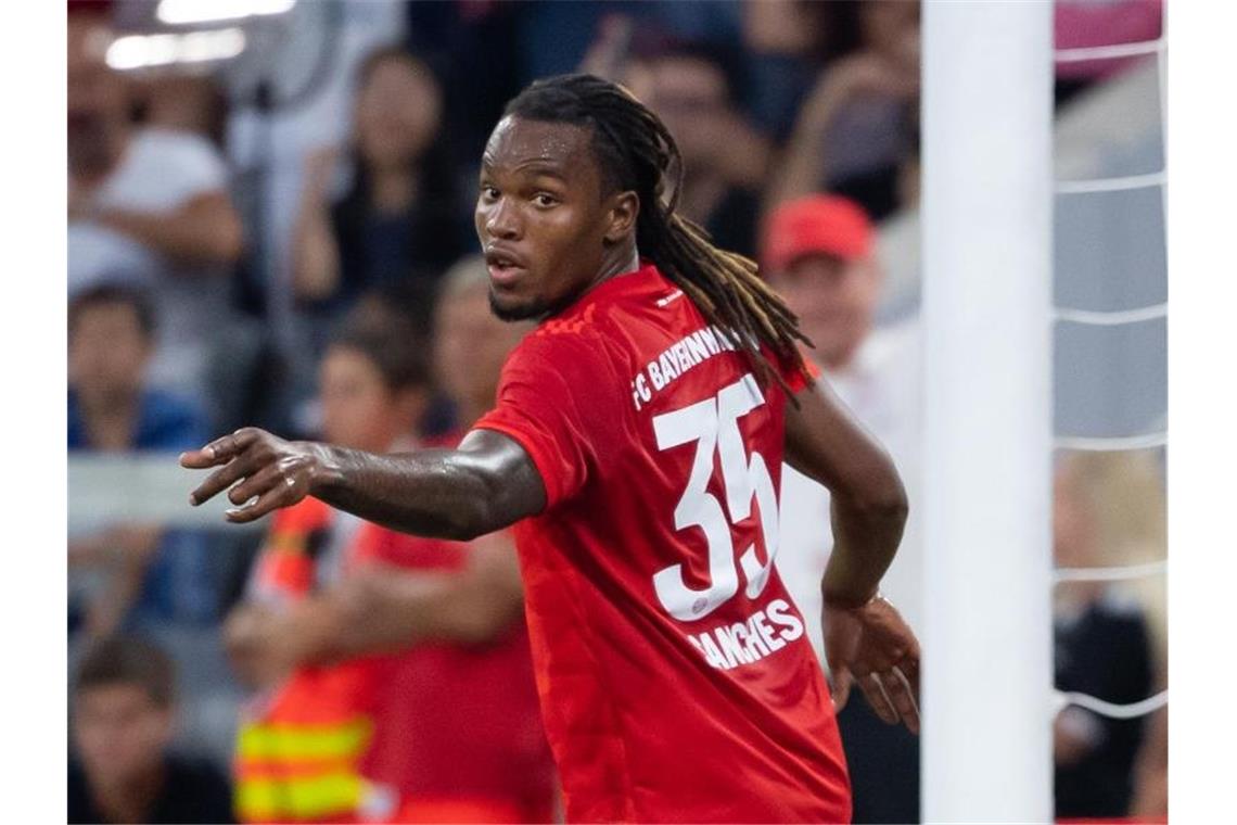 FC Bayern mit Torfestival beim Heimtest gegen Istanbul Renato Sanches jubelt über seinen Treffer zum 1:0. Foto: Sven Hoppe