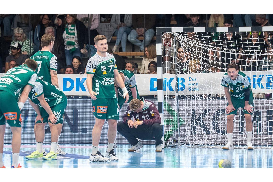 Restlos bediente Frisch-Auf-Spieler nach dem Pokal-Aus.