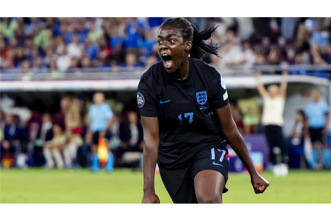 Nächster Krimi: England nach Sieg gegen Italien im EM-Finale Rettete England mit ihrem Tor in die Verlängerung: Michelle Agyemang.
