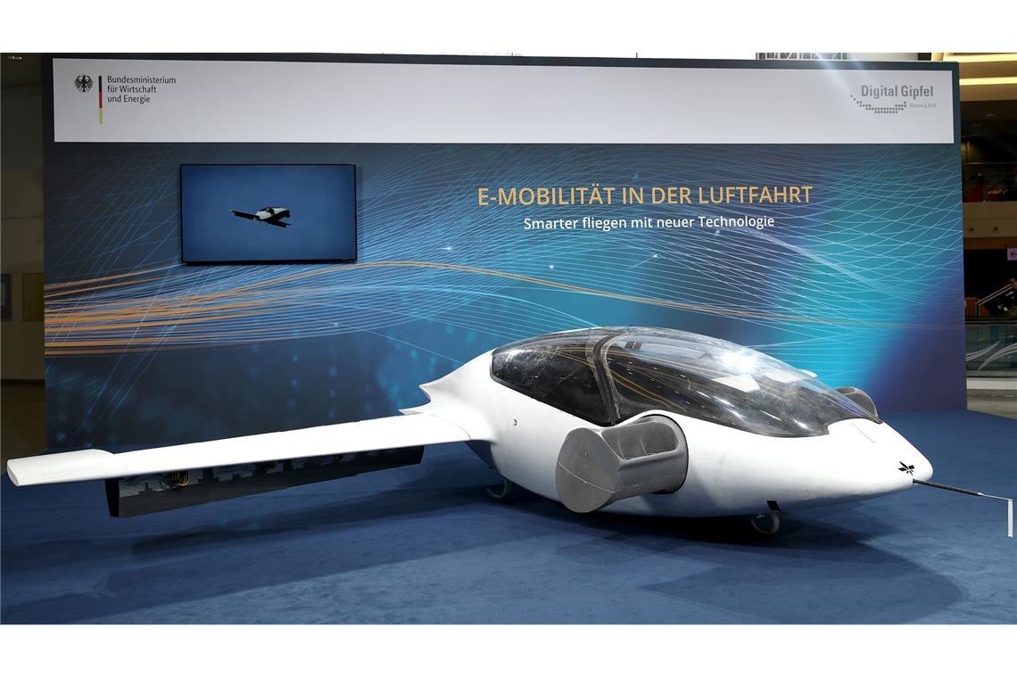 Geldgeber steckt 200 Millionen in E-Flugzeugbauer Lilium Rettung in letzter Minute?
