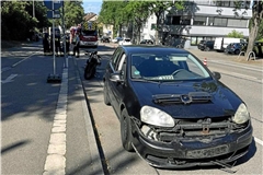 Rettungsdienst, Feuerwehr und Polizei rückten zur Unfallstelle aus und versorgten die Verletzten. Foto: 7aktuell.de/Simon Adomat