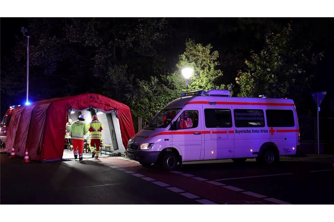 Rettungskräfte waren in größerer Zahl im Einsatz.