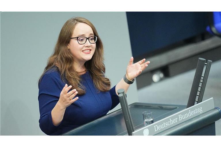 Ricarda Lang (Bündnis90/Die Grünen) äußerte sich zum Mindestlohn.