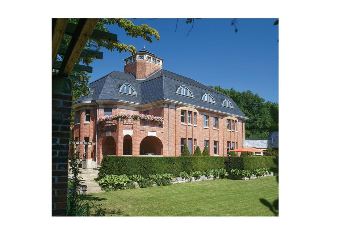 Rita und Volker Kielstein haben das „Haus Schulenburg“ in Gera gekauft und restauriert.