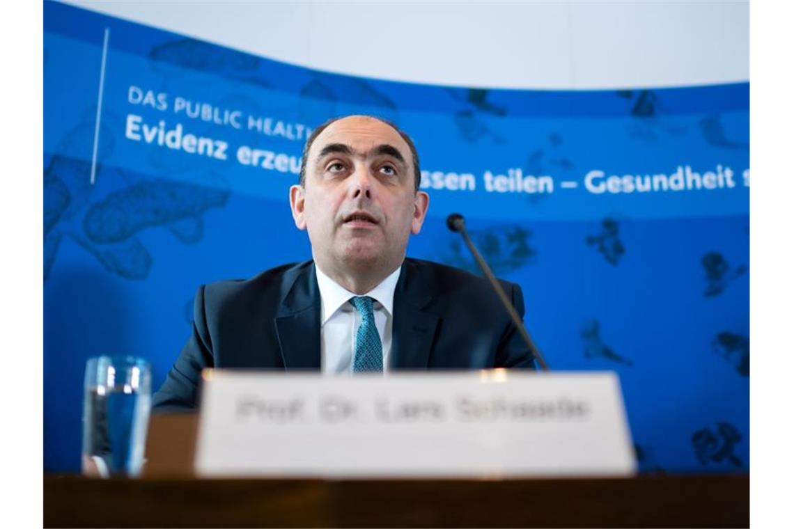 RKI mahnt wegen Corona zur Vorsicht RKI-Vizepräsident Lars Schaade. Foto: Bernd von Jutrczenka/dpa Pool/dpa