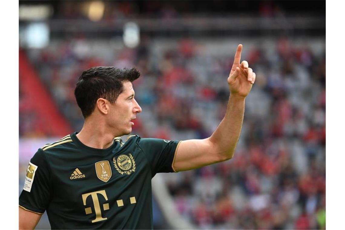 Robert Lewandowski hat den „Goldenen Schuh“ erhalten. Foto: Sven Hoppe/dpa